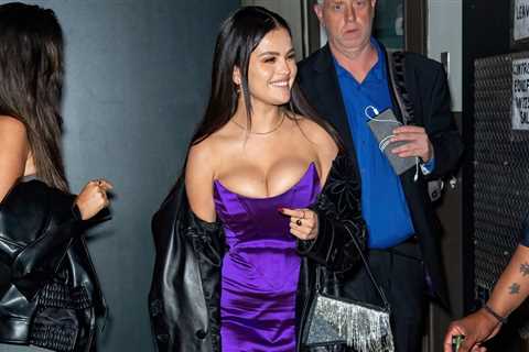 Selena Gomez’s Dazzling Aupen Purses Will Complete Any Night-Out Look & Are Affordable Too