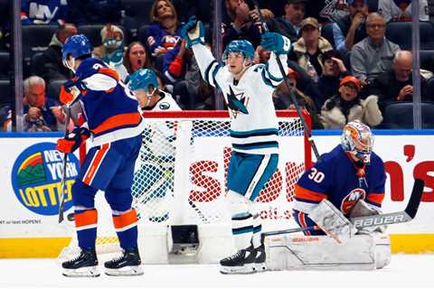 Islanders blow late three-goal lead in brutal overtime loss to Sharks