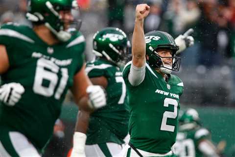 Zach Wilson leads Jets to upset win over Texans in return as starter