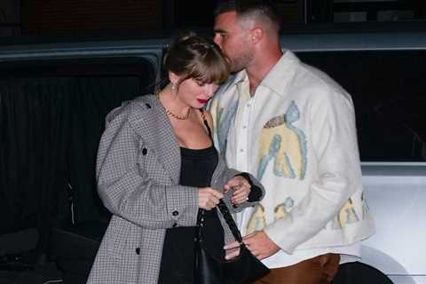 Taylor Swift Kisses Travis Kelce in Newly Shared Photo