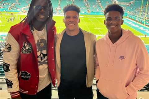 Juan Soto takes in Dolphins-Titans game after Yankees trade