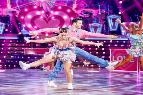 Ellie Leach and Vito Share Real Reason They've Put Romance on Ice Ahead of Strictly Final