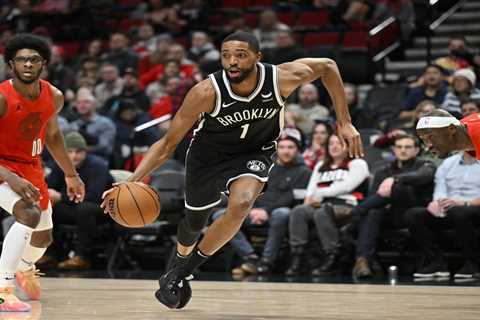 Hawks vs. Heat, Nets vs. Lakers predictions: NBA odds, picks, best bets for Friday
