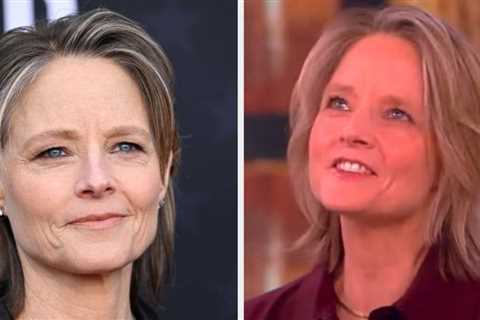 Jodie Foster Revealed Why She Didn't Tell Her Sons She Was An Actor When They Were Young