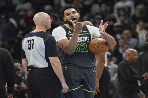 Timberwolves coach destroyed team after Karl-Anthony Towns scored 62 in loss: ‘Disgusting’