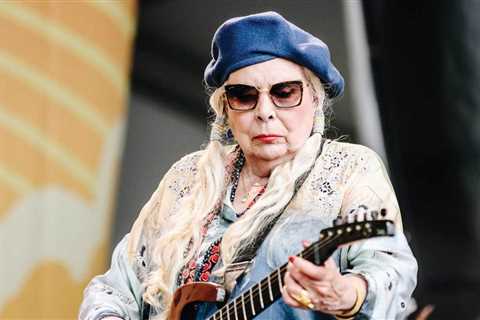 Joni Mitchell Adds Second Hollywood Bowl Show