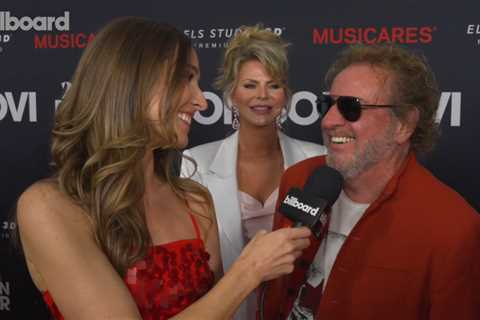 Sammy Hagar Talks Friendship With Jon Bon Jovi, That “Finding Your Roots” Shocker & More |..
