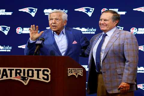 Patriots owner Robert Kraft reacts to Bill Belichick being shut out of NFL coaching job