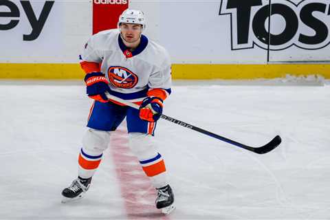 Islanders’ Adam Pelech-Ryan Pulock defensive pairing finally reunited