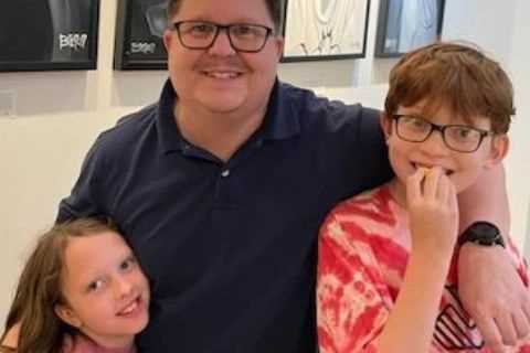 Dads are watching football with their young daughters — thanks to Taylor Swift