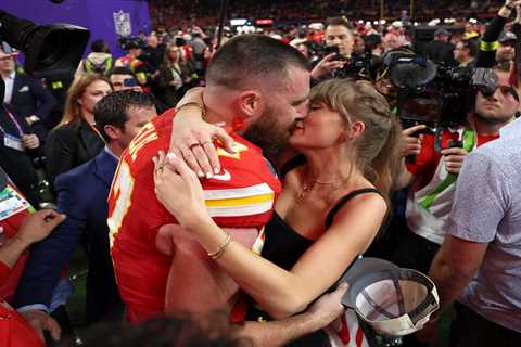 Taylor Swift and Travis Kelce kiss after Chiefs’ Super Bowl 2024 win