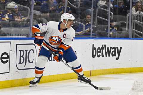 Islanders’ matchup with Lightning has massive playoff implications