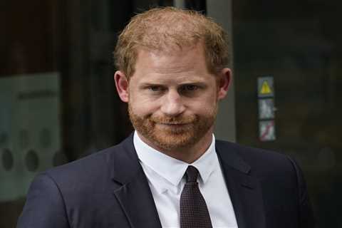 Former Bodyguard Urges Prince Harry to Give Up Legal Fight Over UK Security