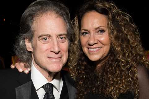 Late Actor Richard Lewis' Wife Thanks Supporters, Fans After His Death