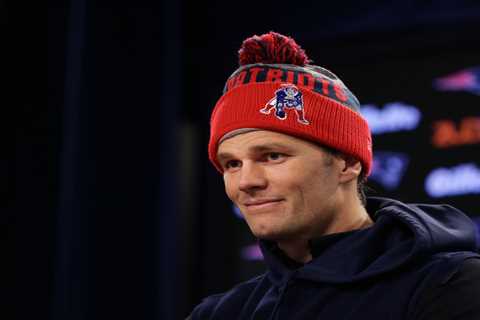 Tom Brady was ‘bawling his eyes out’ when he spoke to Patriots over Deflategate scandal, Darrelle..