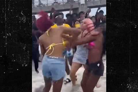 Spring Break Coeds Brawl, Total Chaos on Florida Beach