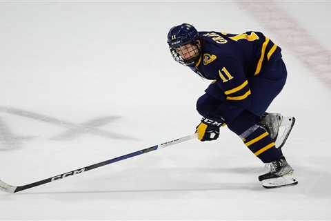 Rangers eyeing top college free agent in Quinnpiac’s Collin Graf