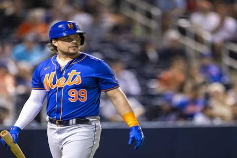 Mets cut Luke Voit after he failed to make Opening Day roster