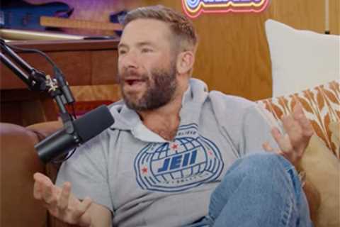 Julian Edelman accuses Wes Welker of making up Bill Belichick stories: ‘We know you don’t like’ him