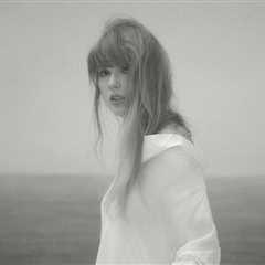Taylor Swift’s ‘The Tortured Poets Department’ is Messy, Unguarded And Undeniably Triumphant:..
