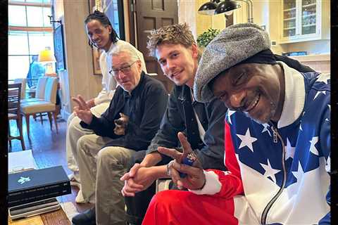 Robert De Niro, Snoop Dogg and Austin Butler Have Private Dinner