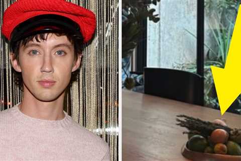 Troye Sivan Debuted A Bottomless Brass Bowl, And It's Receiving Mixed Reactions