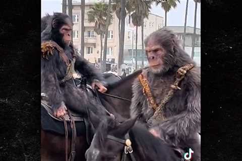 'Apes' Hit Venice Beach on Horseback for New 'Planet of the Apes' Promo