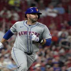 Mets’ J.D. Martinez opens up about overcoming personal adversity