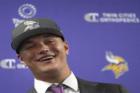 J.J. McCarthy passing yards props, odds: Sportsbooks expect big things from Vikings’ rookie..
