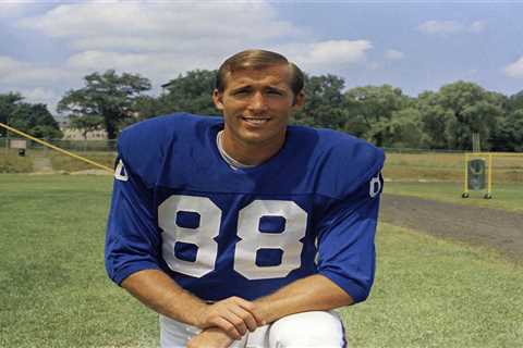 Aaron Thomas, iconic Giants tight end, dead at 86