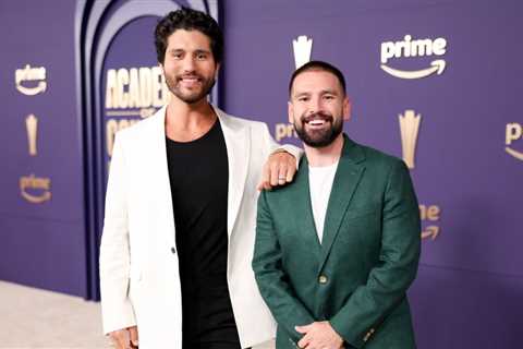 Dan + Shay Give Justin Bieber Fatherhood Advice at 2024 ACM Awards: ‘You Gotta Learn As You Go’