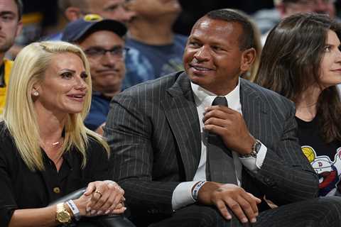 Alex Rodriguez watches Timberwolves’ thrilling Game 7 win courtside with girlfriend Jaclyn Cordeiro