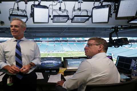 Joe Buck believes Drew Brees and Jason Witten didn’t get fair shots to grow as announcers