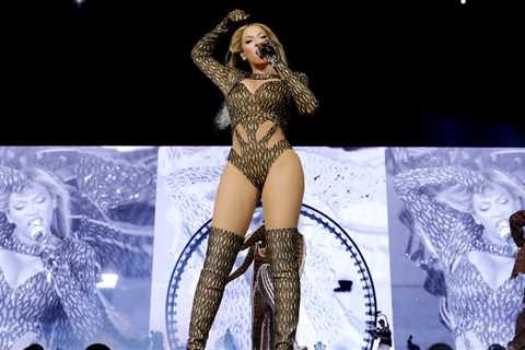 Beyoncé Gifted Concert Tickets to Supreme Court Justice Ketanji Brown Jackson
