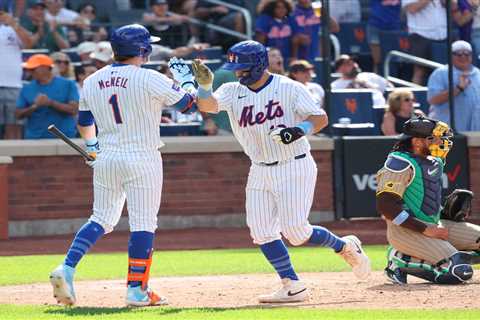 Unheralded Luis Torrens extends Mets tear with pivotal blast vs. Padres