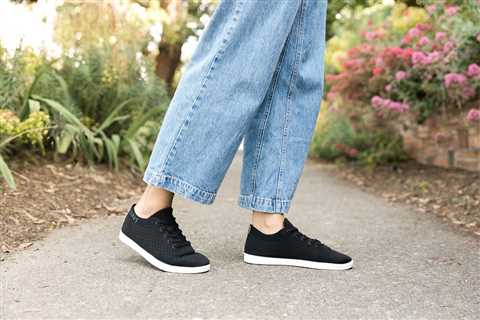 These Internet-Famous Sneakers Fold Flat for Easy Packing: Here’s Where to Buy a Pair Online