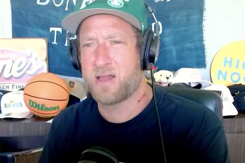 Dave Portnoy couldn’t believe he wasn’t getting asked about cancer scar: ‘Looks like I got stabbed’