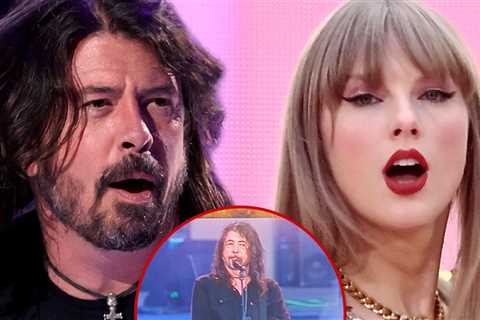 Dave Grohl Takes Shot at Taylor Swift, Implies She Doesn't Sing Live