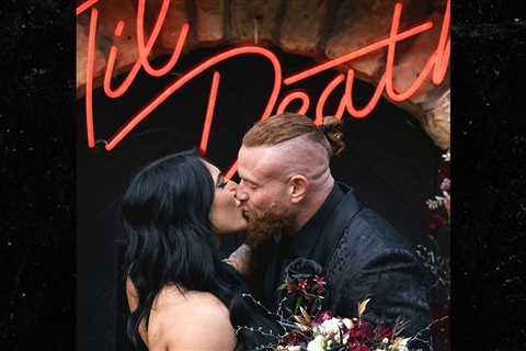 WWE Superstar Rhea Ripley Ties The Knot With Wrestling Fiancé Buddy Matthews
