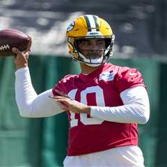 Jordan Love becomes highest-paid NFL QB in history with $220M Packers contract