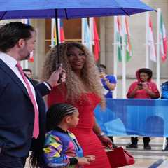 Serena Williams’ millionaire husband gets confused for ‘umbrella holder’ at Olympic opening ceremony