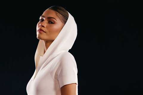 Zendaya Partners With Sportswear Brand On Running: 5 Summer Pieces to Re-Create Her Ultimate..