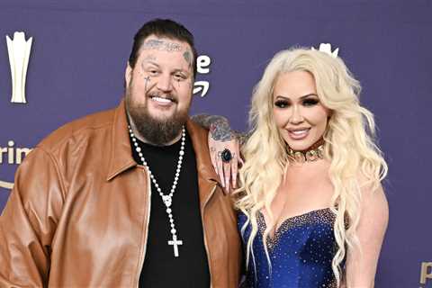 Jelly Roll and Wife Bunnie XO Want to Have Children Via Surrogate – Hollywood Life