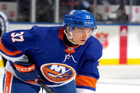 Former second-round pick Ruslan Iskhakov leaving Islanders for Russian team