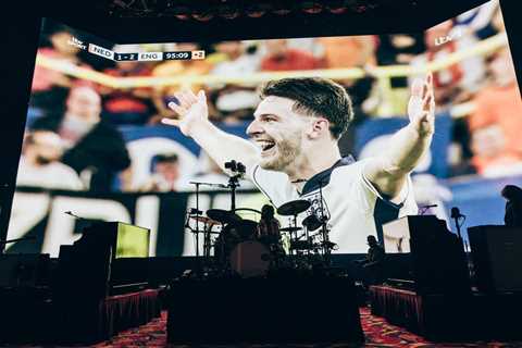 The Killers pause London concert to show England’s Euro win