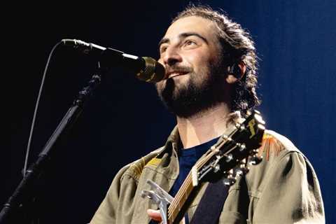 Noah Kahan’s We’ll All Be Here Forever Tour In Madison Square Garden | All Access | Billboard News