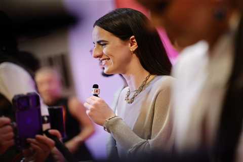 Caitlin Clark rocks $78K Tiffany necklace on All-Star red carpet worth more than her WNBA salary