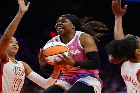 Arike Ogunbowale sets WNBA scoring record with 34 points in win over Team USA