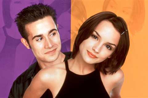 Freddie Prinze Jr. And Rachael Leigh Cook Had A She's All That Reunion 25 Years Later, And I'm..