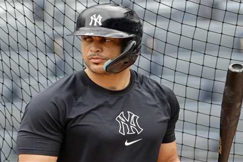 Yankees hoping Giancarlo Stanton will return for series vs. Phillies